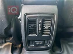 جیپ گراند شیرۆکی